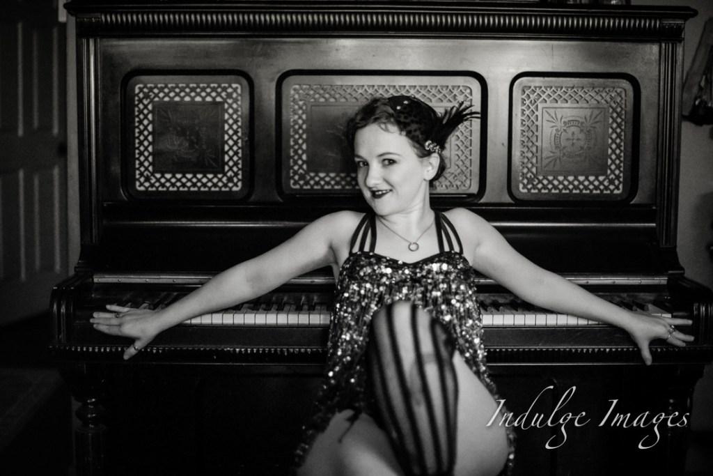 Millie Van Illa - February 27, 2016 Asheville Vaudeville